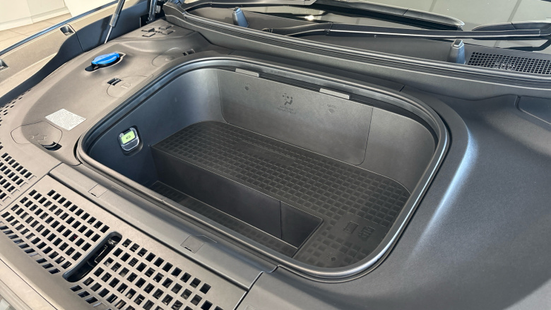 Hyundai IONIQ 9 226kW Calligraphy 110kWh 5dr AWD Auto Electric Estate